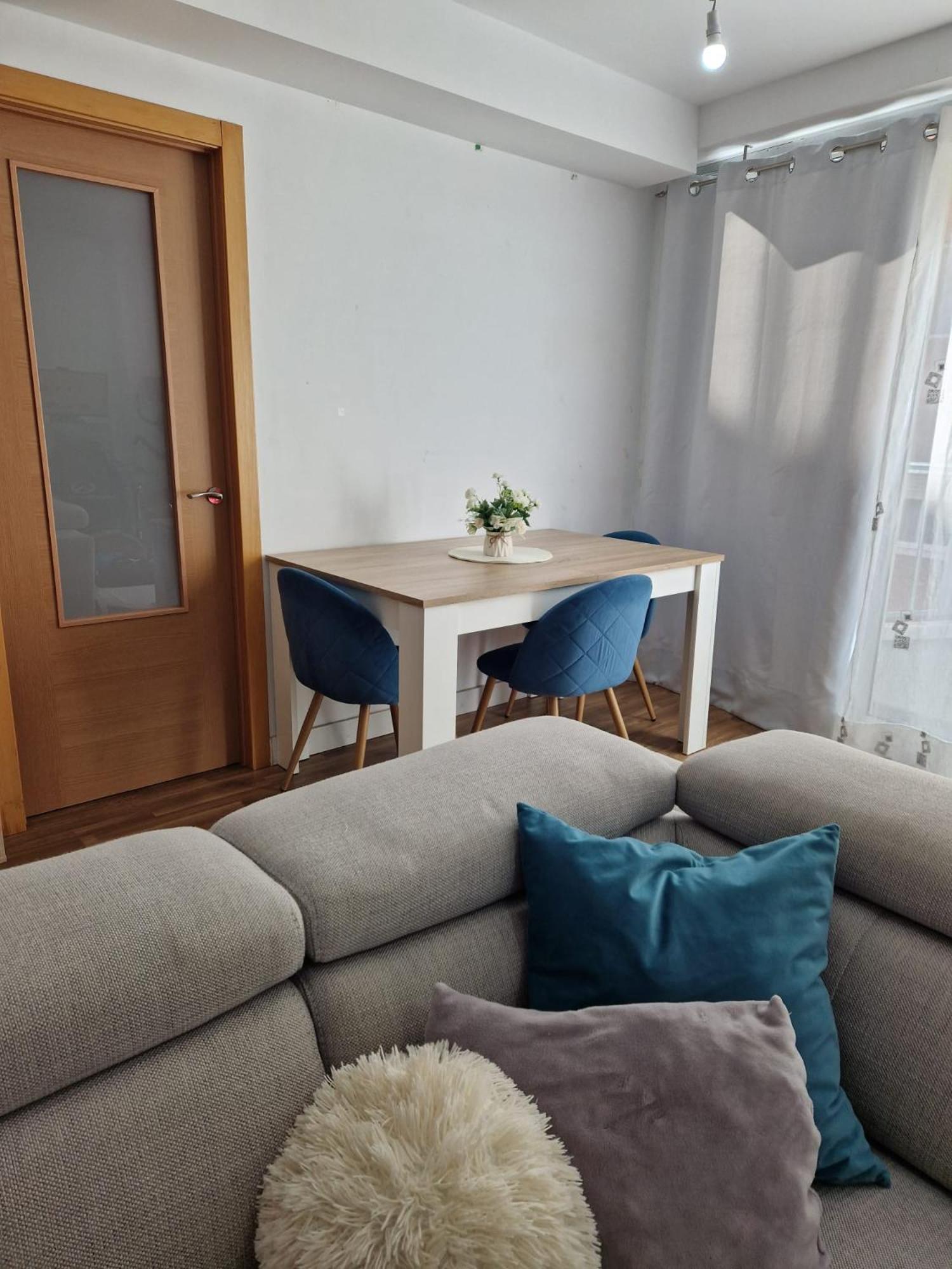 Apartmán Quarto Com Banheiro Privado Em Apartamento Familiar Alicante Exteriér fotografie
